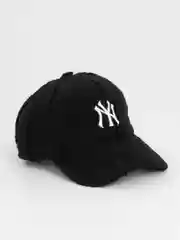 Тёмно-розовый утепленная кепка - бейсболка с нашивкой Нью Йорк (New York)
