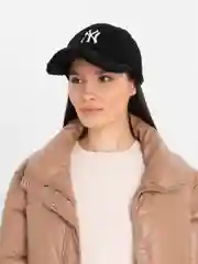 Тёмно-розовый утепленная кепка - бейсболка с нашивкой Нью Йорк (New York)