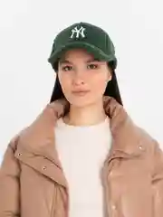Тёмно-зелёный утепленная кепка - бейсболка с нашивкой Нью Йорк (New York)