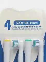 Сменные насадки для электрической зубной щетки Oral-B, 4 штуки