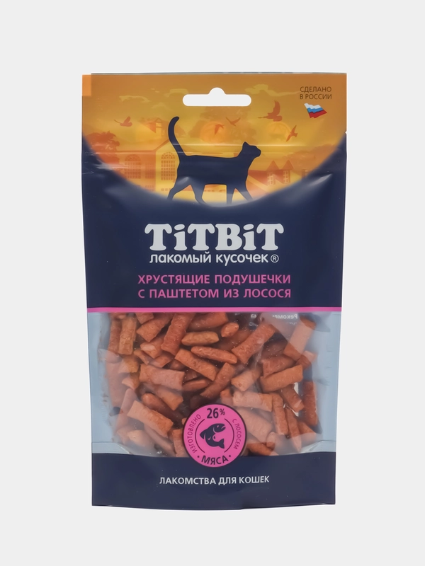 Лакомство для кошек TiTBiT Хрустящие подушечки с паштетом из лосося 60 г
