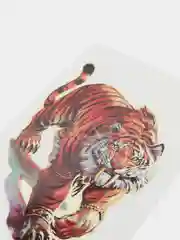 Желтый временные татуировки