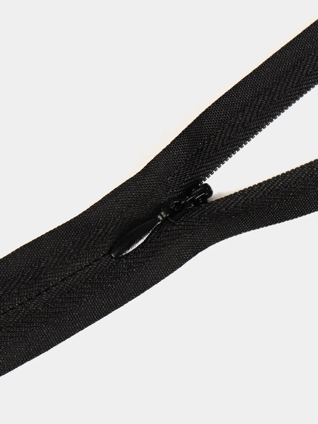 Черный потайная молния 60 см ZIP