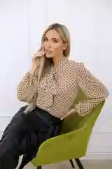 Рубашка женская классическая с бантом, нарядная, повседневная