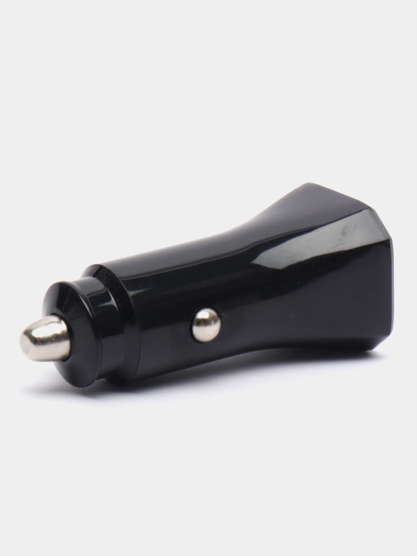 Автомобильное зарядное устройство от прикуривателя 2 входа USB + Type-C, 3.0А ,20w