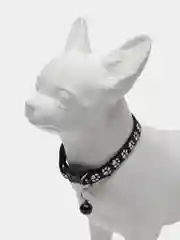 Черный ошейник для собак и кошек