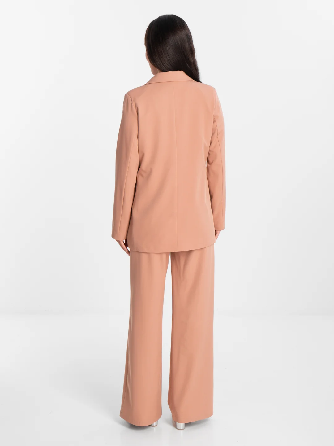 Бежевый костюм BLAZER классический, с прямыми брюками, женский
