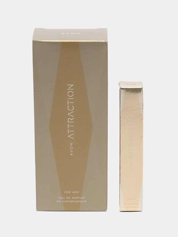 Парфюмерный набор Attraction Avon для нее