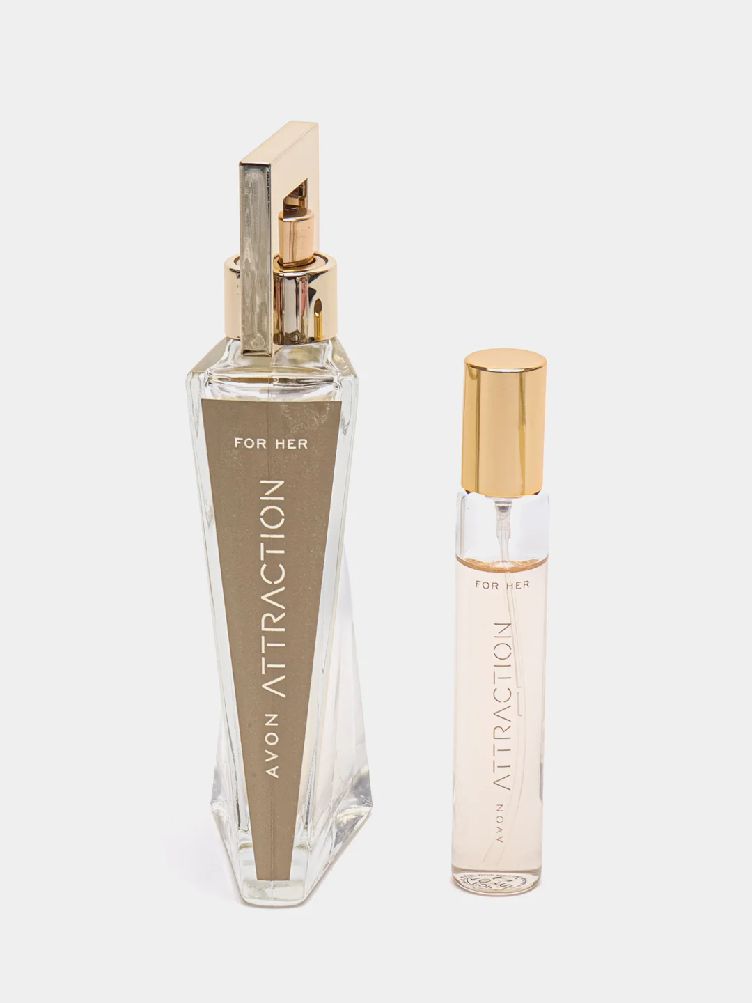 Парфюмерный набор Attraction Avon для нее