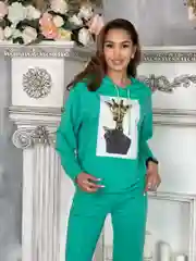 Кораллово-розовый спортивный костюм женский оверсайз