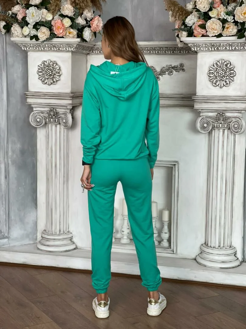 Кораллово-розовый спортивный костюм женский оверсайз
