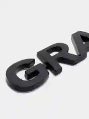 Черный шильдик с надписью Granta (Гранта)