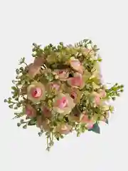 Пастельно-коралловый искусственные цветы "Камелия", букет камелий