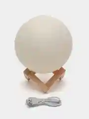 Белый ночник в форме луны