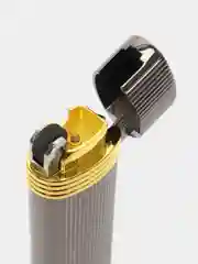 Серый металлик зажигалка газовая в подарочном футляре LIGHTER High Grade