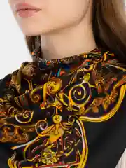 Черный платок женский