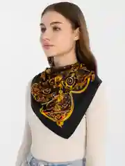 Черный платок женский