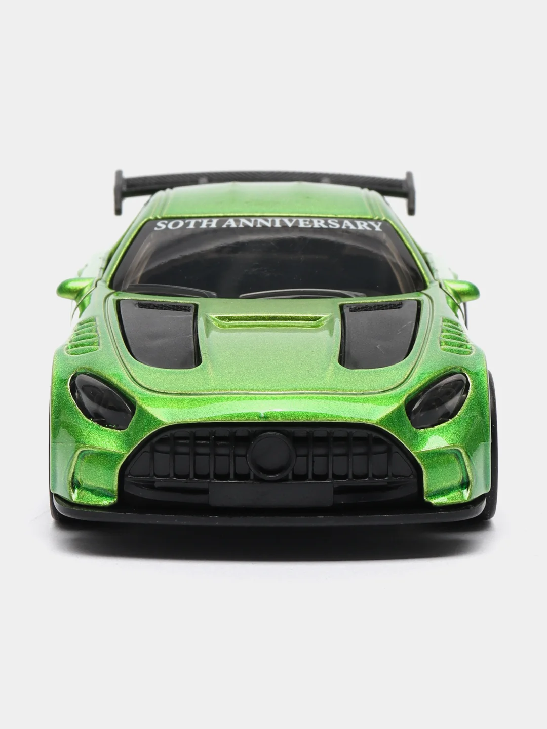 Зеленый металлическая коллекционная машинка Mercedes AMG- GT