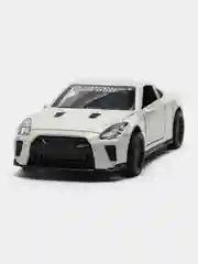 Белый металлическая коллекционная машинка Nissan GT-R