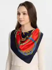 Красный платок шелковый