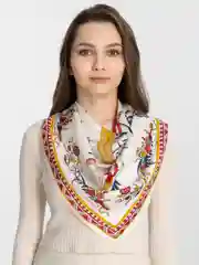 Кремовый платок шелковый