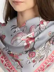 Серый меланж платок шелковый