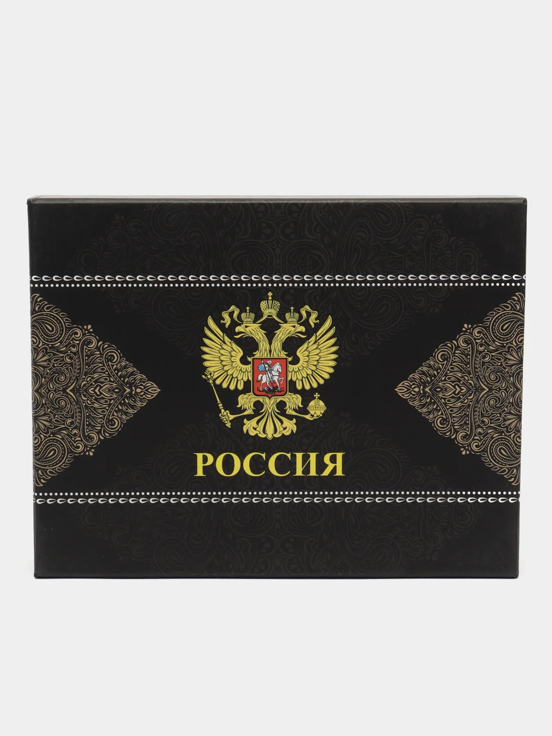 Алый подарочный набор Фляжка 530мл c рюмками 60мл в коробке