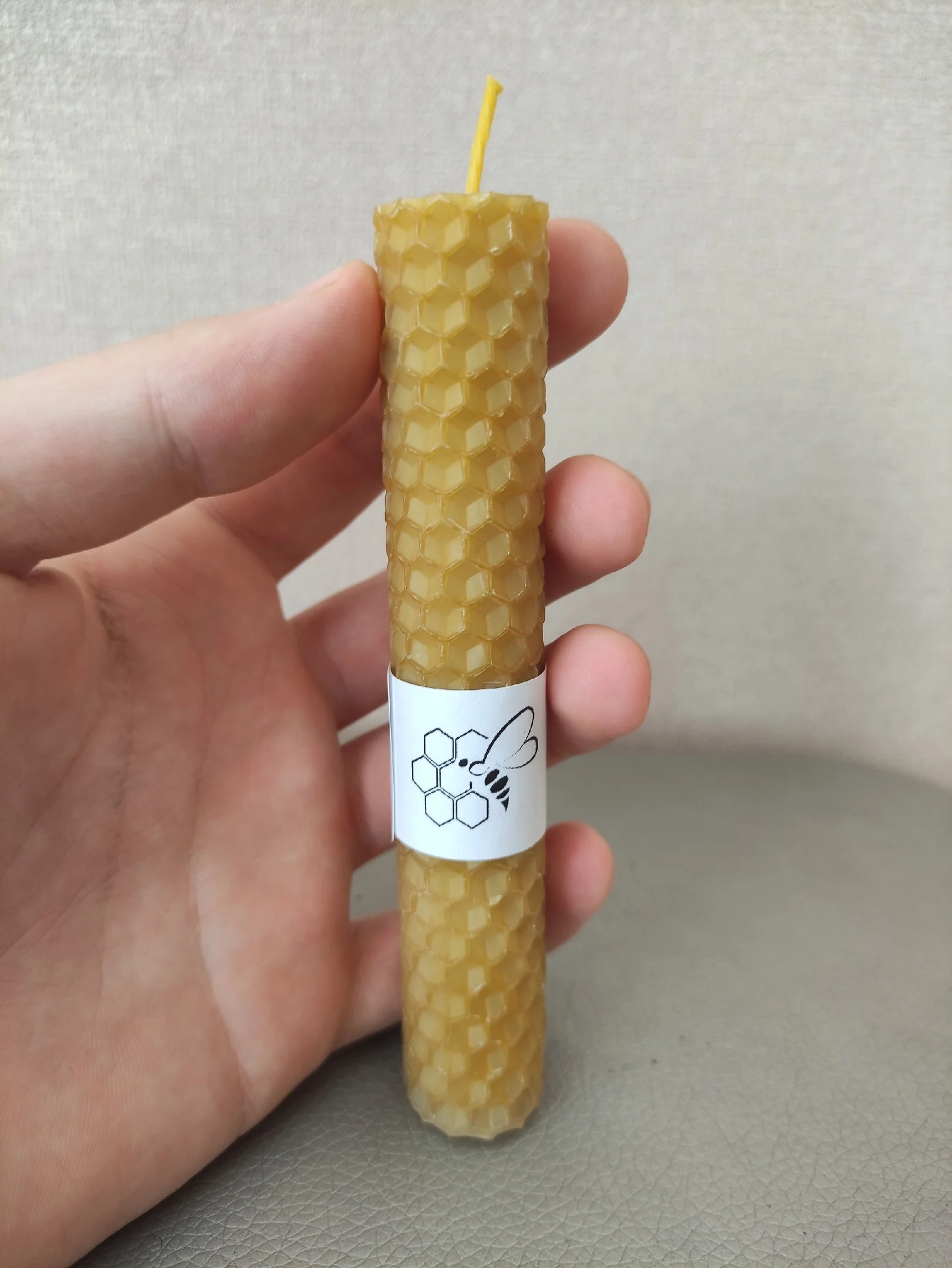 Свеча из вощины