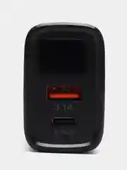 Черный блок питания USB + Type-C 5V-3.1А c дисплеем