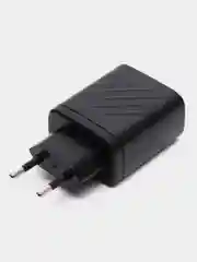 Черный блок питания USB + Type-C 5V-3.1А c дисплеем