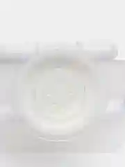 Белый держатель туалетной бумаги на присоске