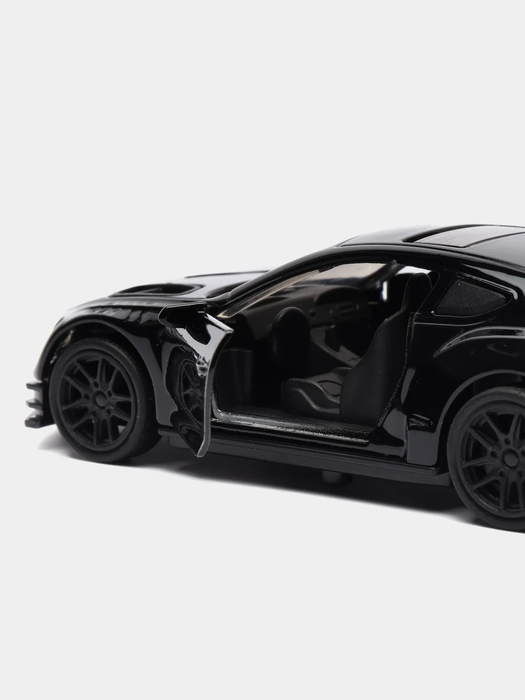 Черный металлическая  машинка Bentley Сontinental
