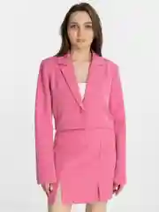 Розовый женский классический костюм