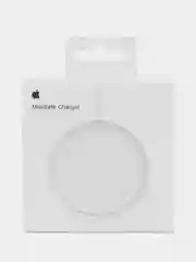Белый беспроводная зарядка MagSafe для всех типов устройств с поддержкой беспроводной зарядки