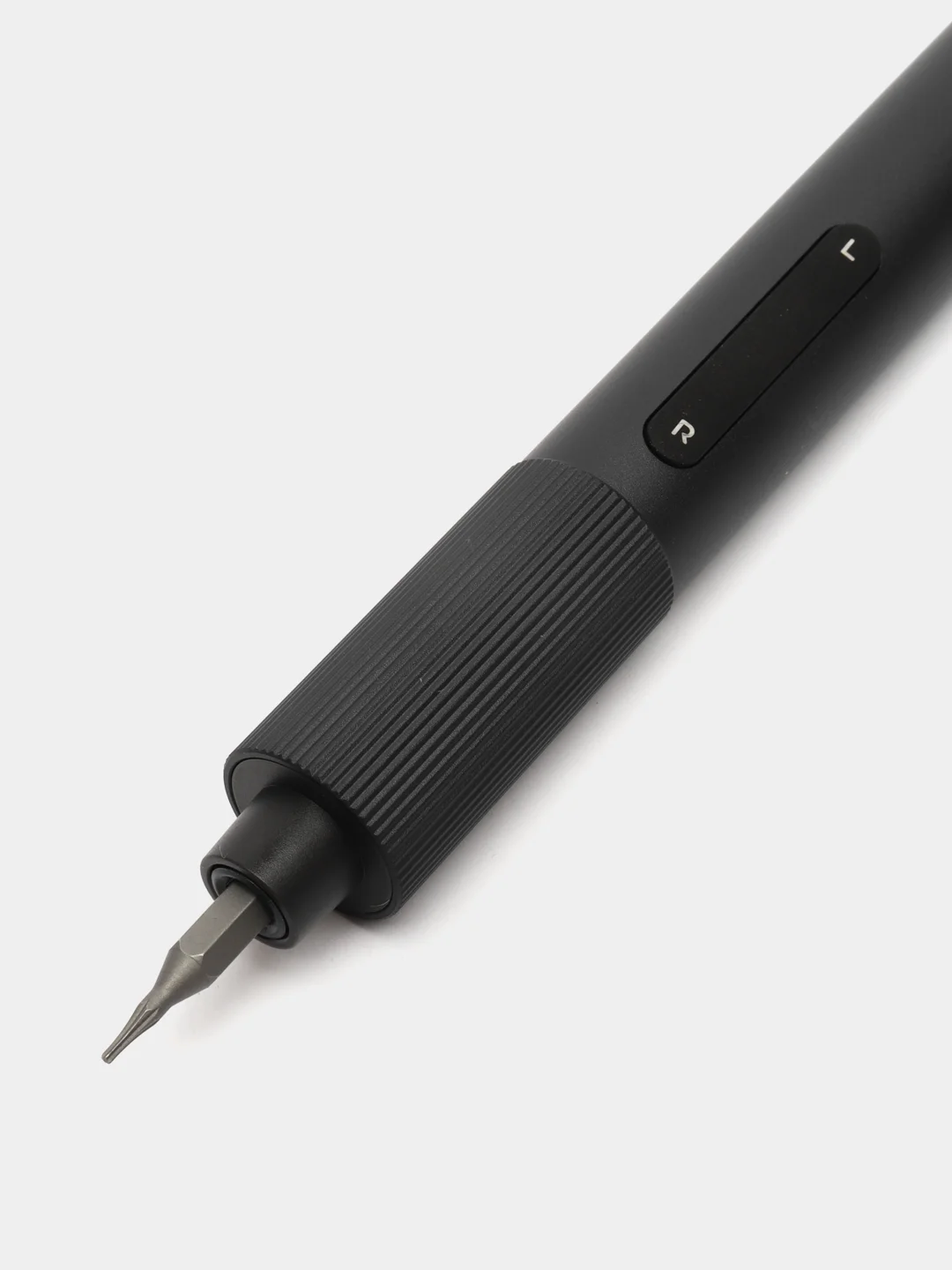 Аккумуляторная отвертка Xiaomi Mijia Electric Screwdriver с насадками 24 в 1 электрическая