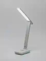 Лампа настольная для школьника светодиодная LED лед для работы для учебы и для чтения