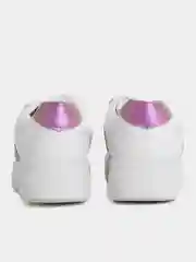 Белый кроссовки женские