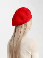 Красный берет