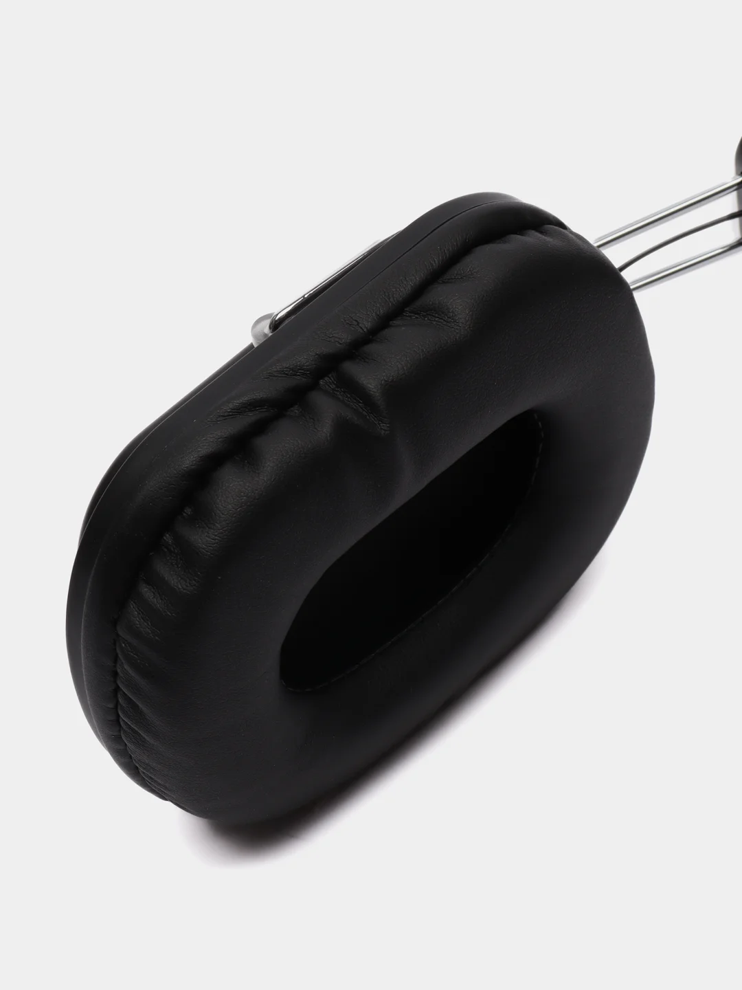Наушники с микрофоном A4Tech HU-50 черный 2м накладные USB