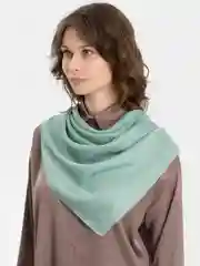 Зеленый платок на голову и шею, женский