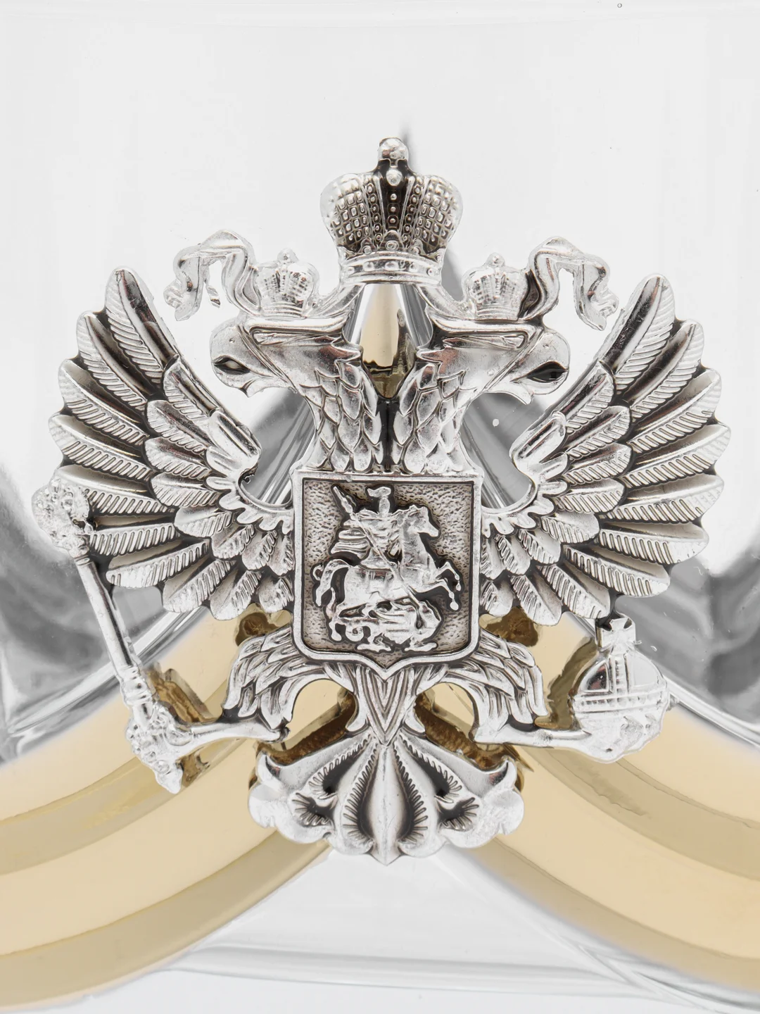 Серебряный стакан с гербом России для виски
