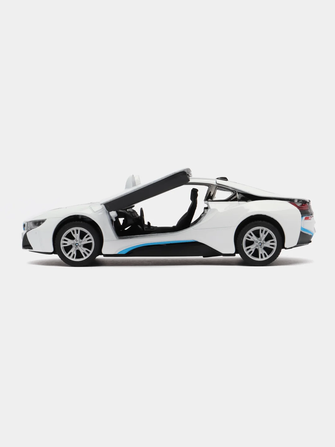 Белый машинка металлическая BMW i8 BKT5379DA 1:36 /Kinsmart/