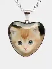 Светло-оранжевый кулон - подвеска сердце "Котики" на цепочке