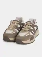 Багровый кроссовки женские