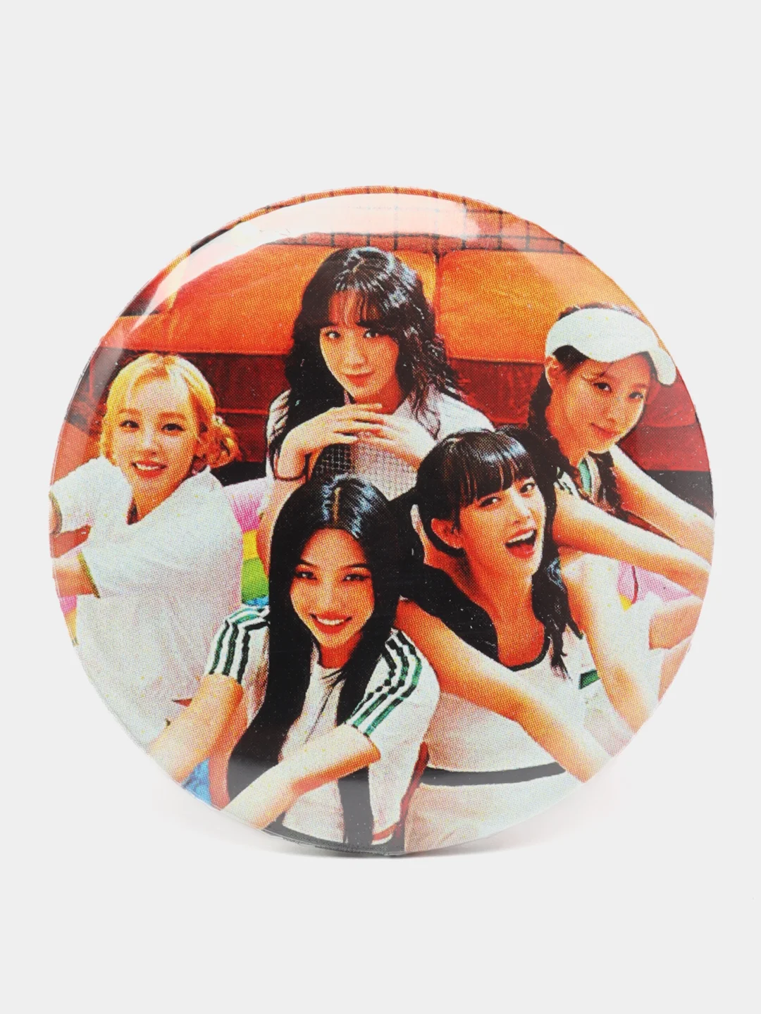 Пудровый значок (G)I-dle Джи айдл, g-idle, значки, кпоп, kpop, k-pop, значок на портфель
