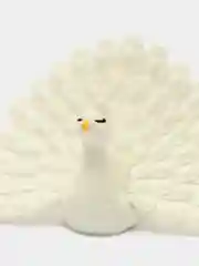 Белый павлины сувенирные