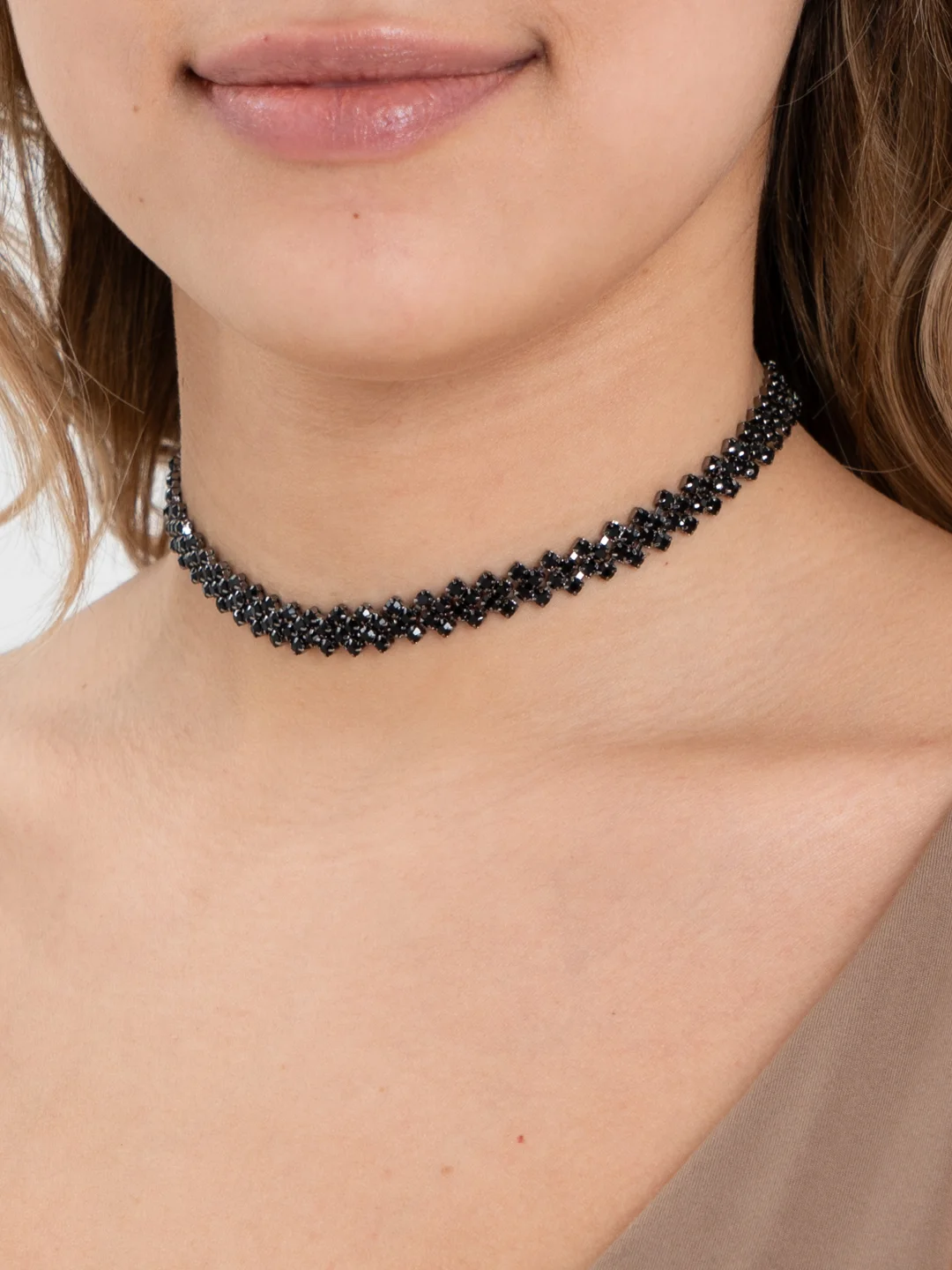 Черный чокер Labret, со стразами в цветах, черный, серебристый, золотистый
