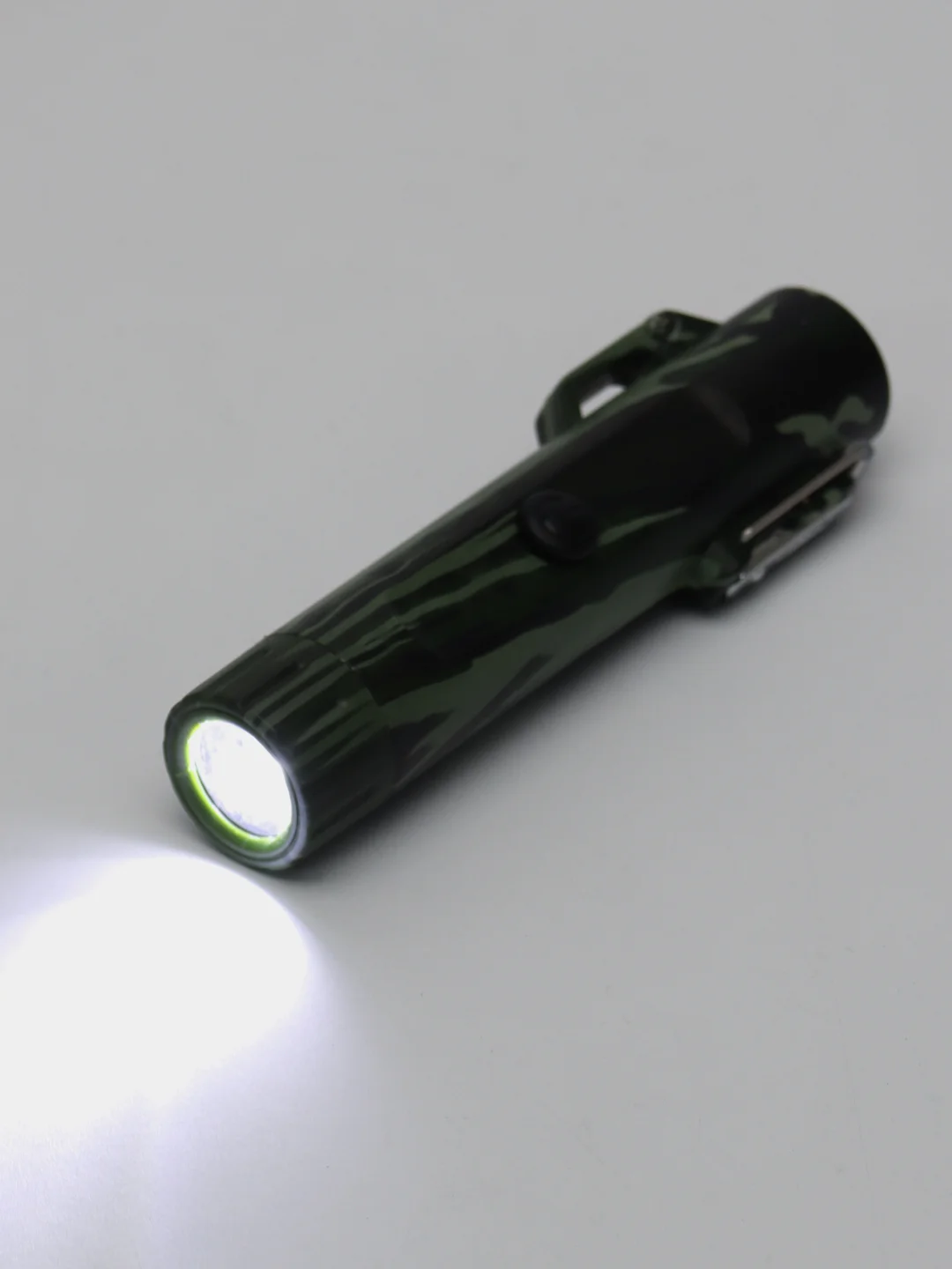 Зеленый зажигалка электронная, с фонарем и компасом, USB