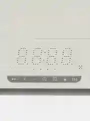 Белый увлажнитель воздуха с эффектом пламени 3в1 (bluetooth колонка, LED-часы, будильник)