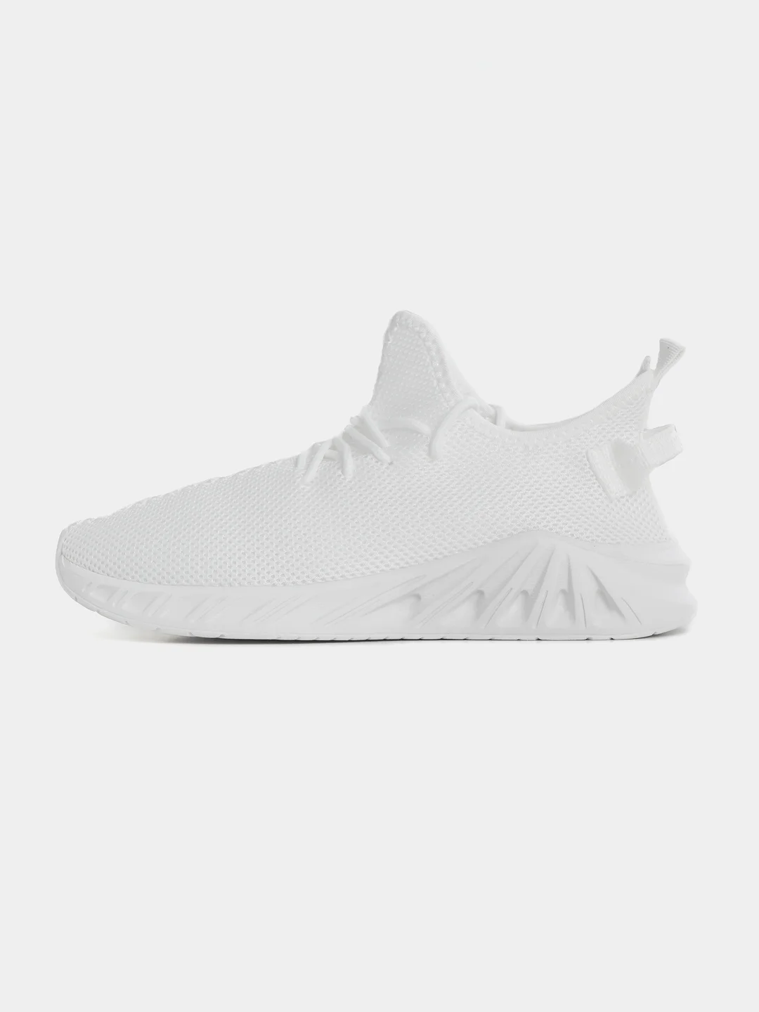Белый кроссовки спортивные Yeezy Boost
